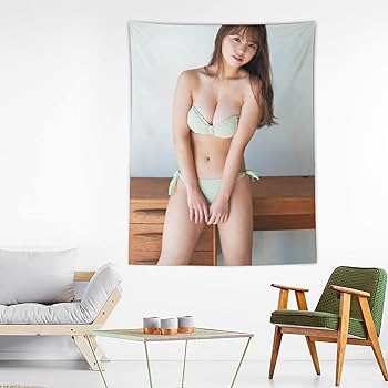 Amazon.co.jp: 水着写真NMB48本郷柚巴セクシービキニポスター8